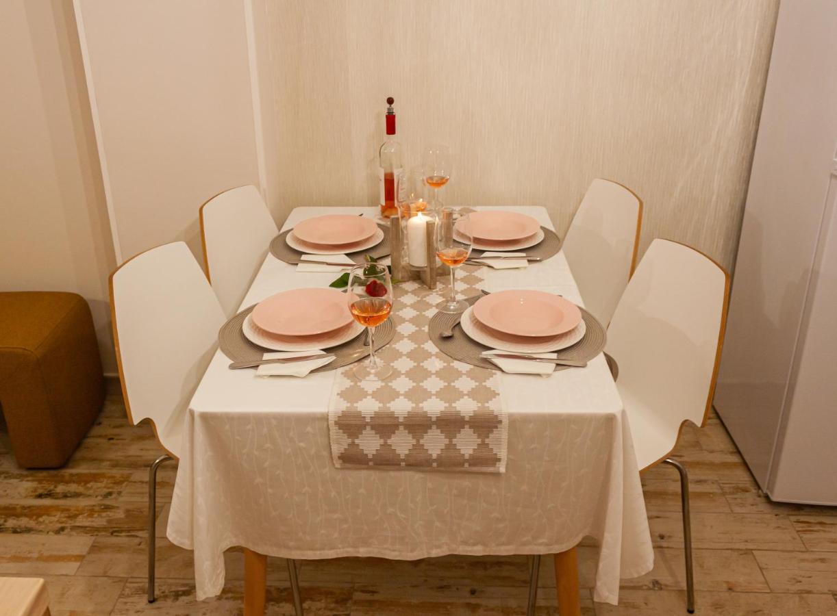 Cozy Family Apartments Braşov Buitenkant foto