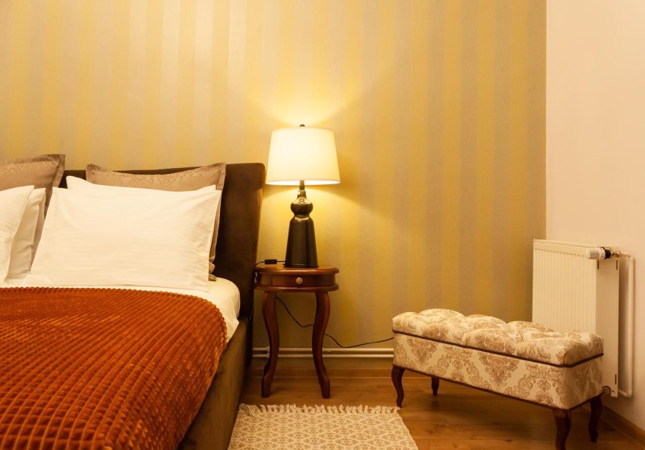 Cozy Family Apartments Braşov Buitenkant foto